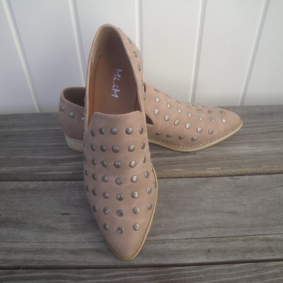 Mi.iM Faux Leather Metallic Studded Slip-On Loafers Tan Or Beige Size 8.5 - Picture 6 of 10